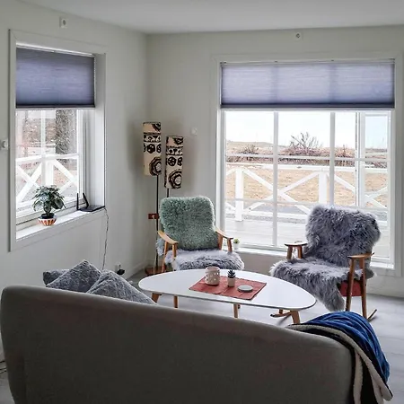 Holiday home 4 Bedroom Cozy In Hol I Tjeldsund *