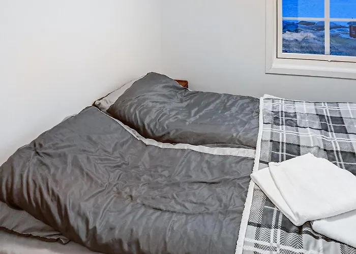 4 Bedroom Cozy In Hol I Tjeldsund בית נופש Dragland